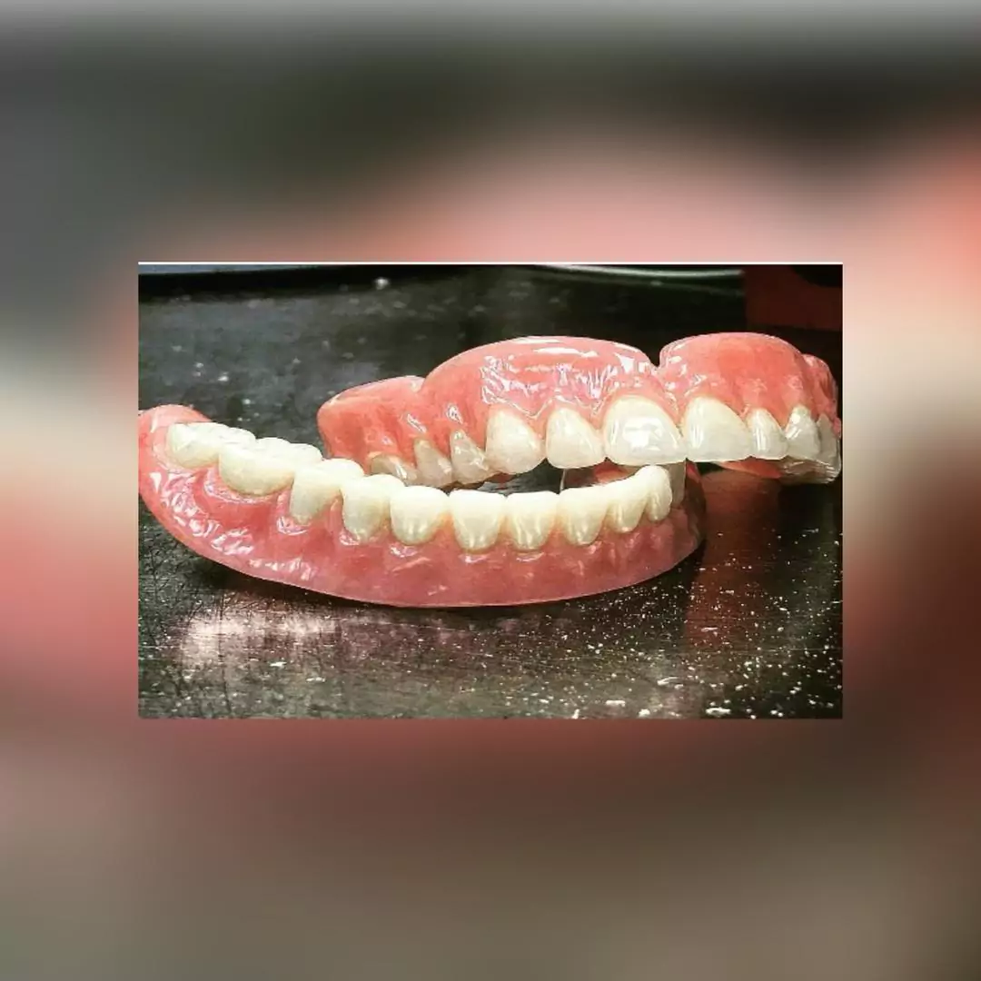 بهترین لابراتوار دندانسازی در مشیریه